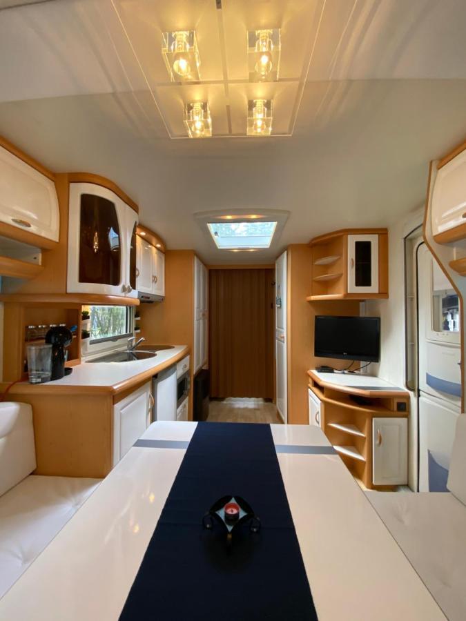 Przyczepa Abordaz Na Campingu Kormoran Hotel Hel Exterior foto